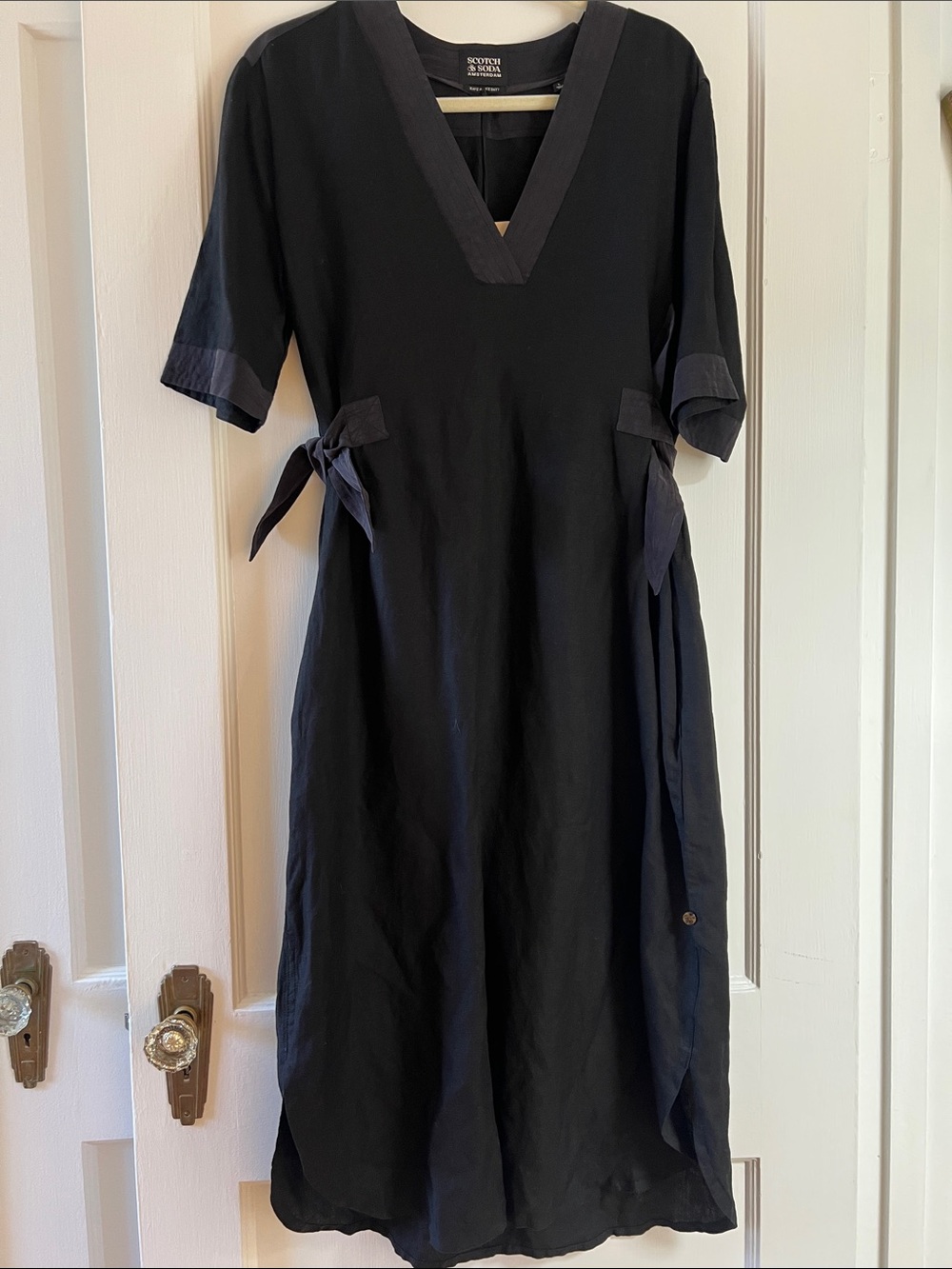 NWT Scotch & Soda Dark Navy V-Neck Midi Dress with Side Ties